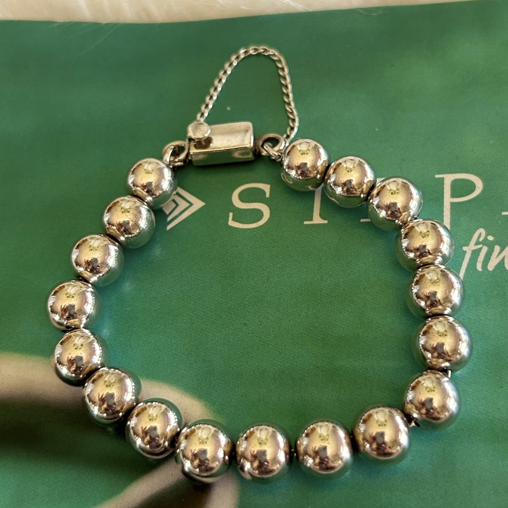 B0471- Gorgeous Vintage Silpada 925 Sterling Silver 10mm Bead Ball Bracelet EUC